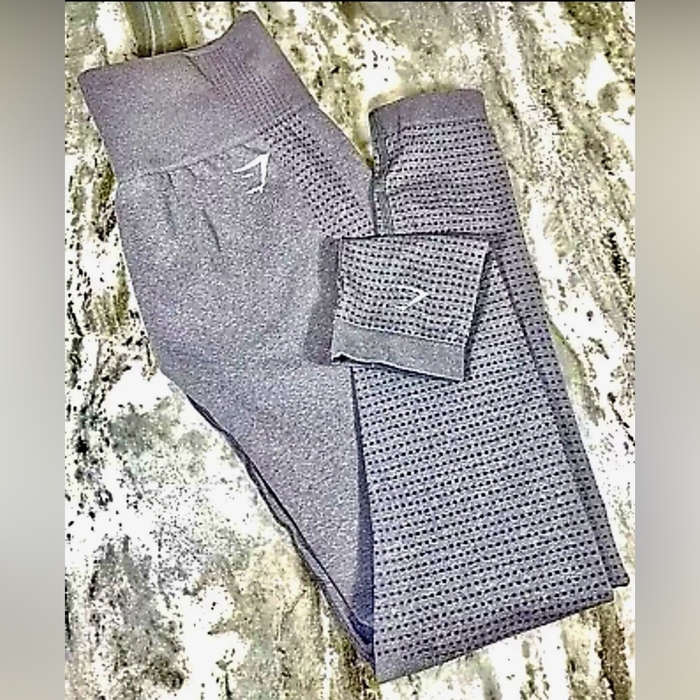 Gymshark Women’s Size M Vital Seamless 2.0 Leggings. Gray Gym Workout Pants